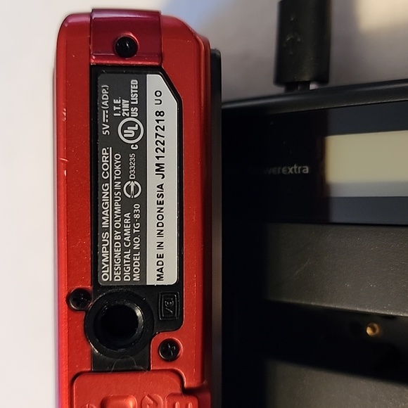 Olympus Red Stylus Tough TG 830 Digital Camera - Picture 4 of 10